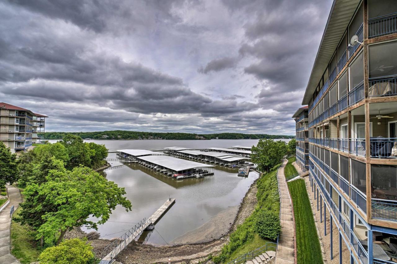 Waterfront Lake Ozark Condo With Deck And Pools Exteriér fotografie