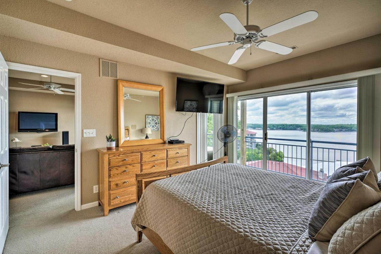 Waterfront Lake Ozark Condo With Deck And Pools Exteriér fotografie